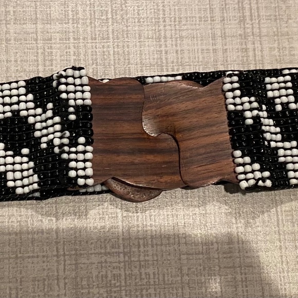 Black and white stretchy belt - Picture 1 of 10